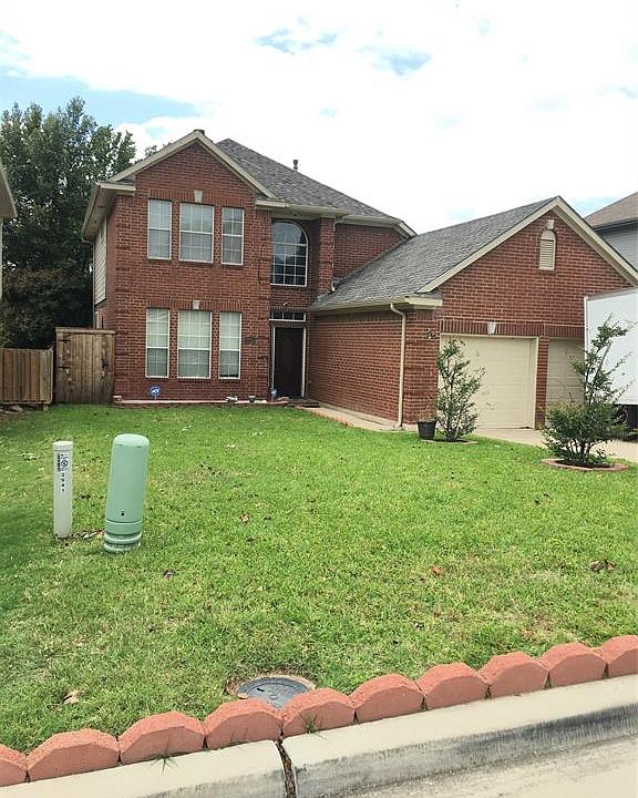 1st image of 3941 Silver Meadow Ln