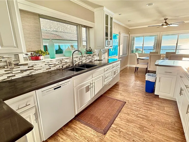 31015 Coast Hwy — Photo 10