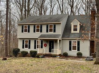 608 Quarterpath Ln, South Chesterfield, VA 23834