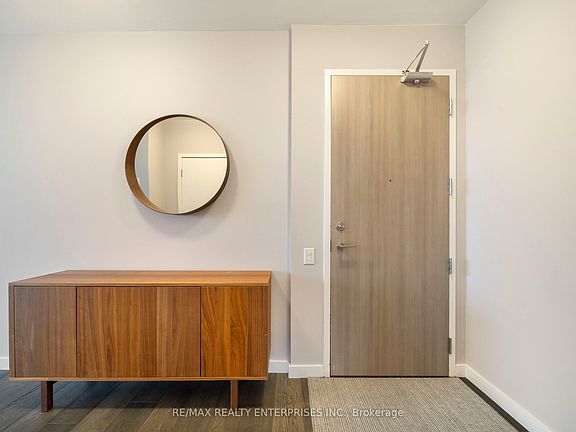 3rd image of 70 Distillery Ln #2606