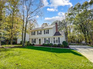 2507 Lawton Bluff Rd, Charlotte, NC 28226