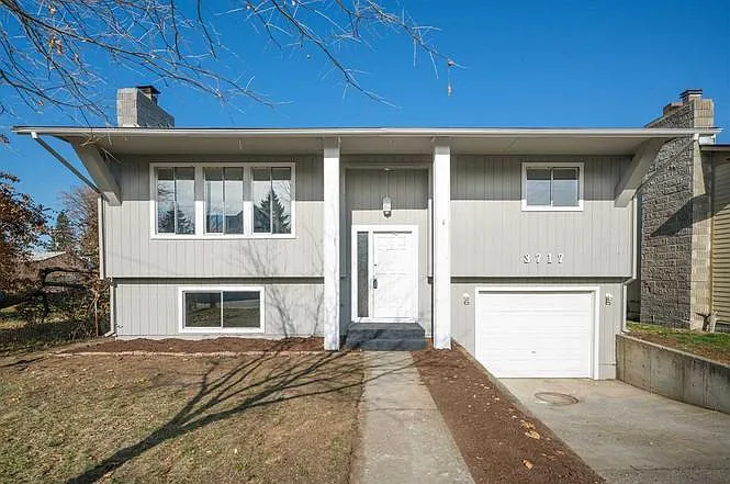 3 bed, 1905 sqft, $2,300 — Photo 1