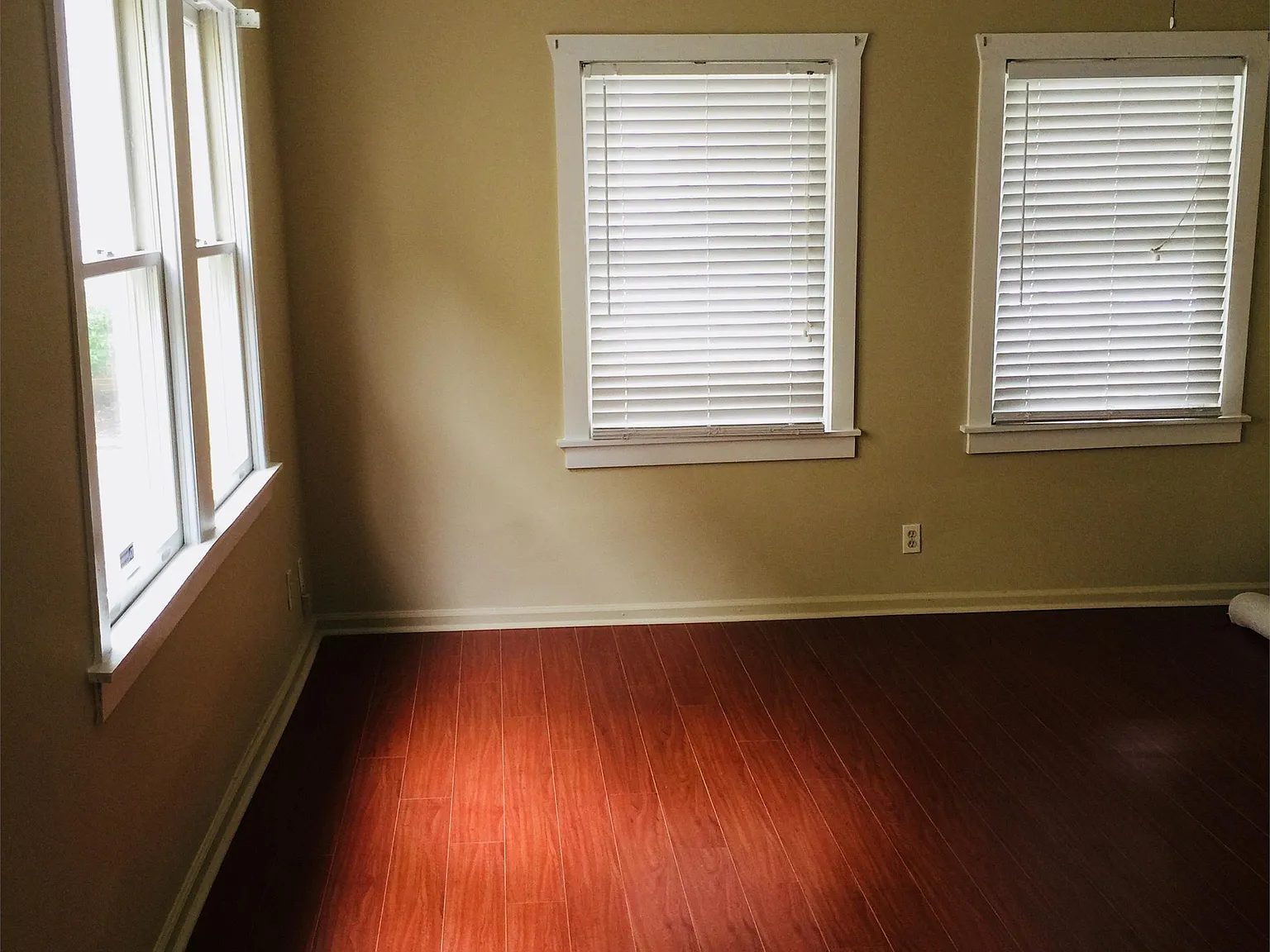 486 Old Wheat St. - Apt. B — Photo 2