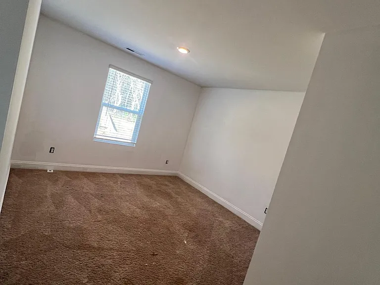 165 Legacy Dr — Photo 12
