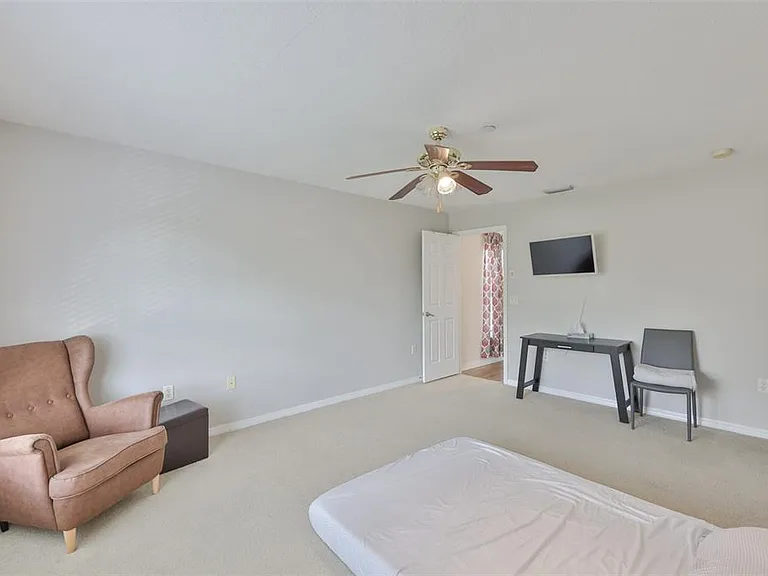 1307 Salem Orchard Ln — Photo 22