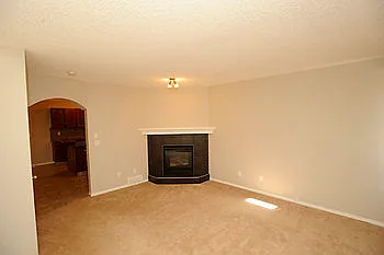 1038 Taradale Dr NE #M — Photo 5