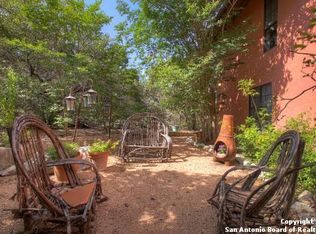 10030 Rafter South Trl, Helotes, TX 78023