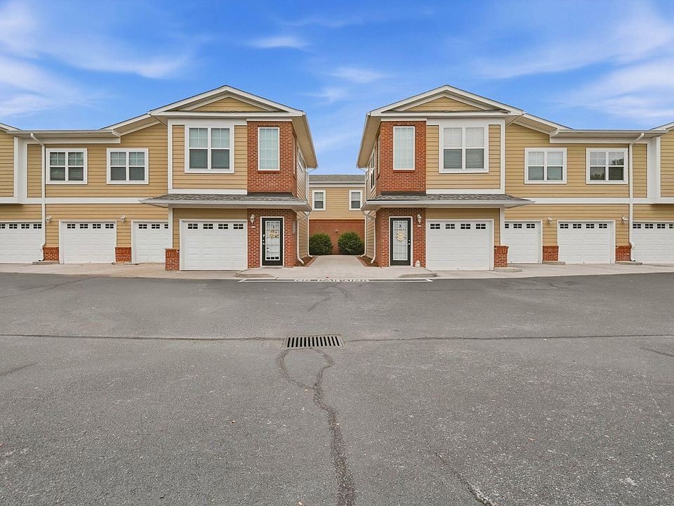 1st image of 2203 Regency Ct