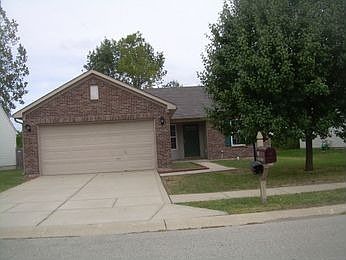 1st image of 104 W Flat Rock Dr