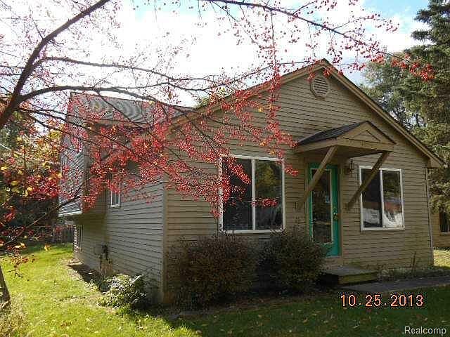 1st image of 4079 Wenonah Ln