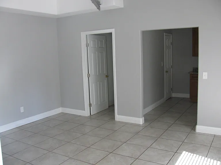 804 Hth St — Photo 3