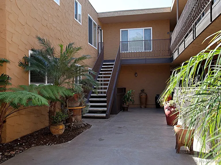 3780 Swift Ave #7 — Photo 9