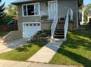 901 W Janeaux St, Lewistown, MT 59457
