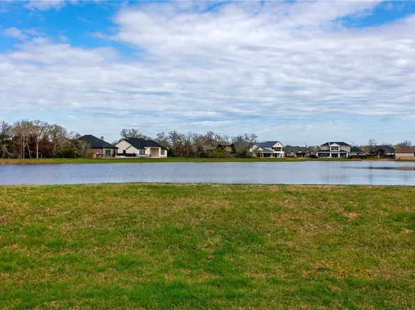 1944 Sherrill Ct, College Station, TX 77845