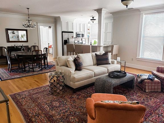 4th image of 45 Greenfield Ave APT 22