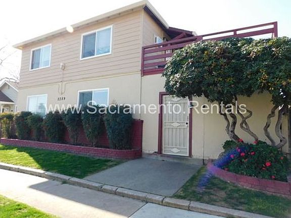 2nd image of 2389 Cantalier St #9
