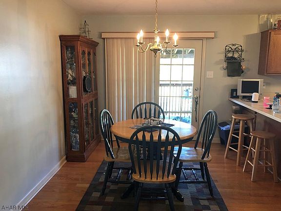 5th image of 216 Fiore Ln