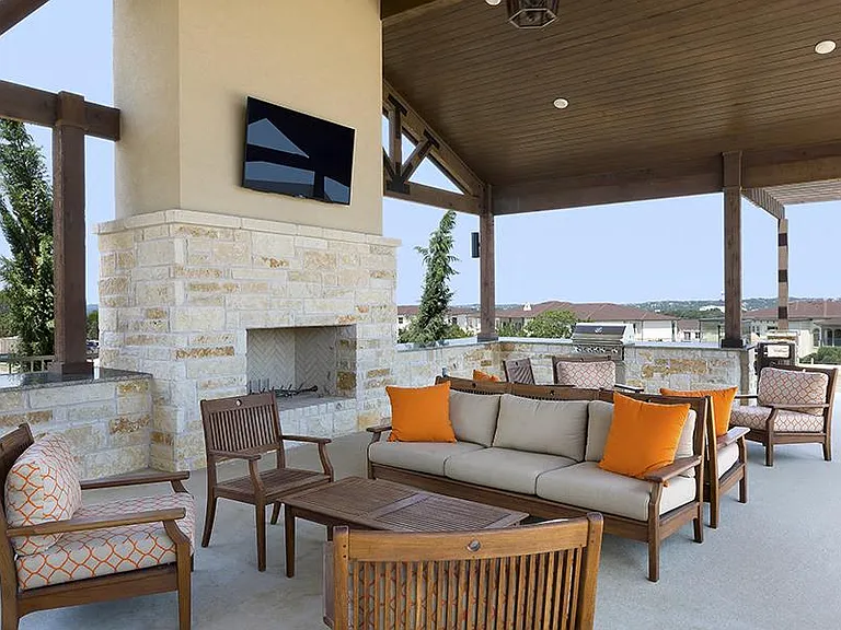 Tacara Steiner Ranch — Photo 7