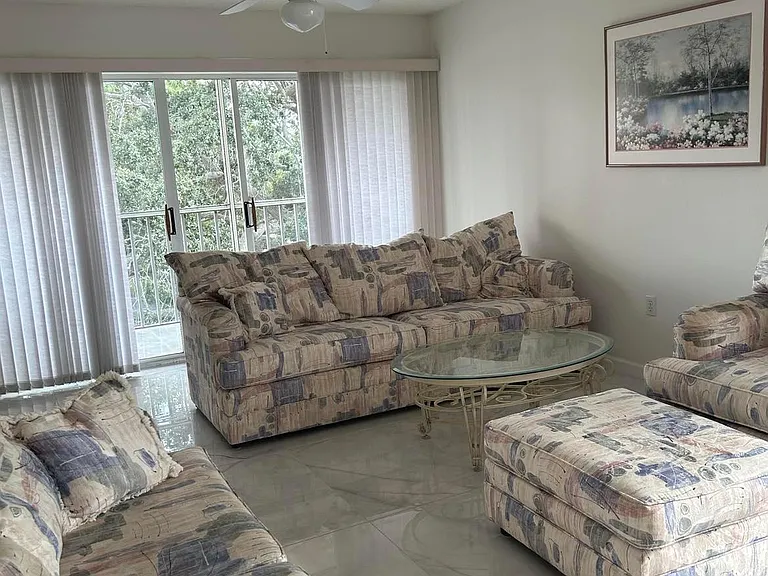 3980 Ironwood Cir #301 — Photo 7