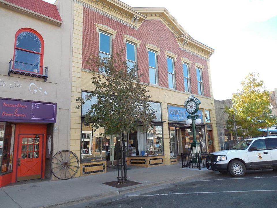 1st image of 209 S 2nd St #200