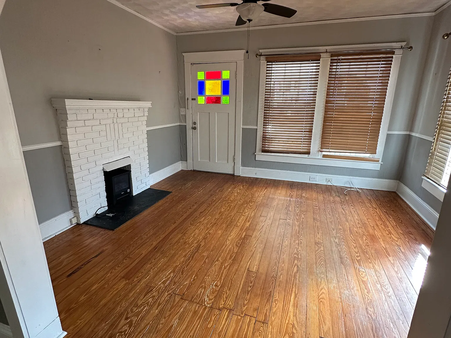 2 bed, 1064 sqft, $2,200 — Photo 2