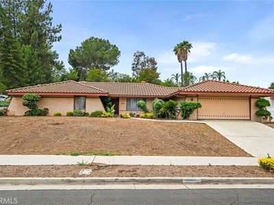 1500 Country Club Dr, Riverside, CA, 92506