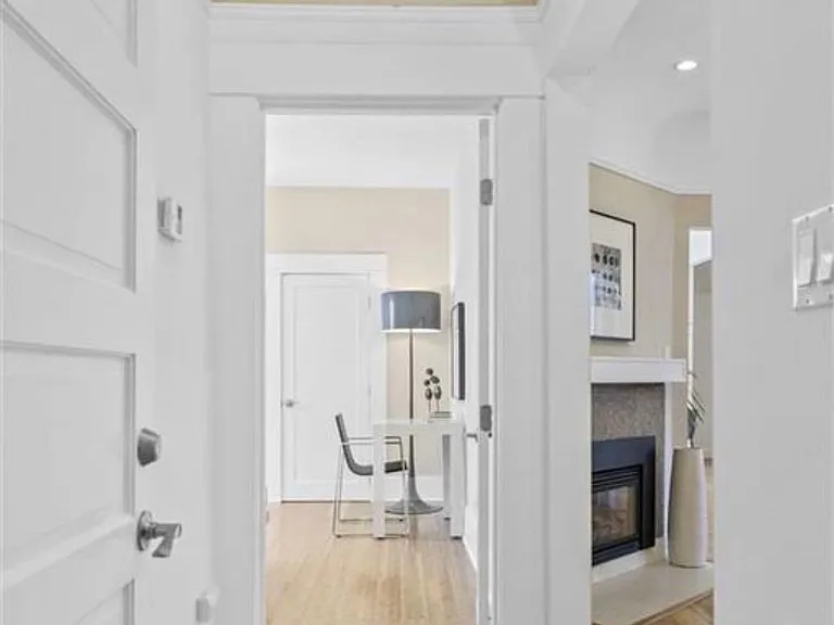2308 Haste St #C — Photo 2