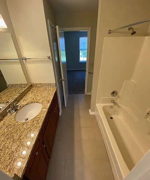 626 Castlegate Dr — Photo 15