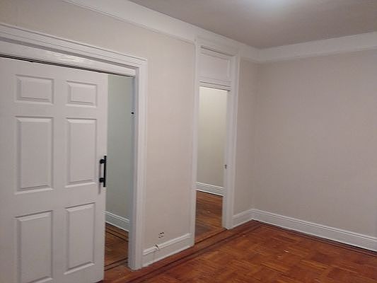 4th image of 23-25 28th St #3