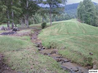 950 Caney Creek Rd, Pigeon Forge, TN 37863