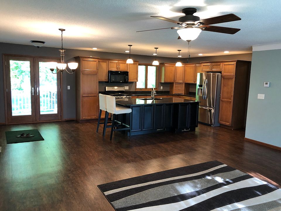 Open floor plan in kitchen