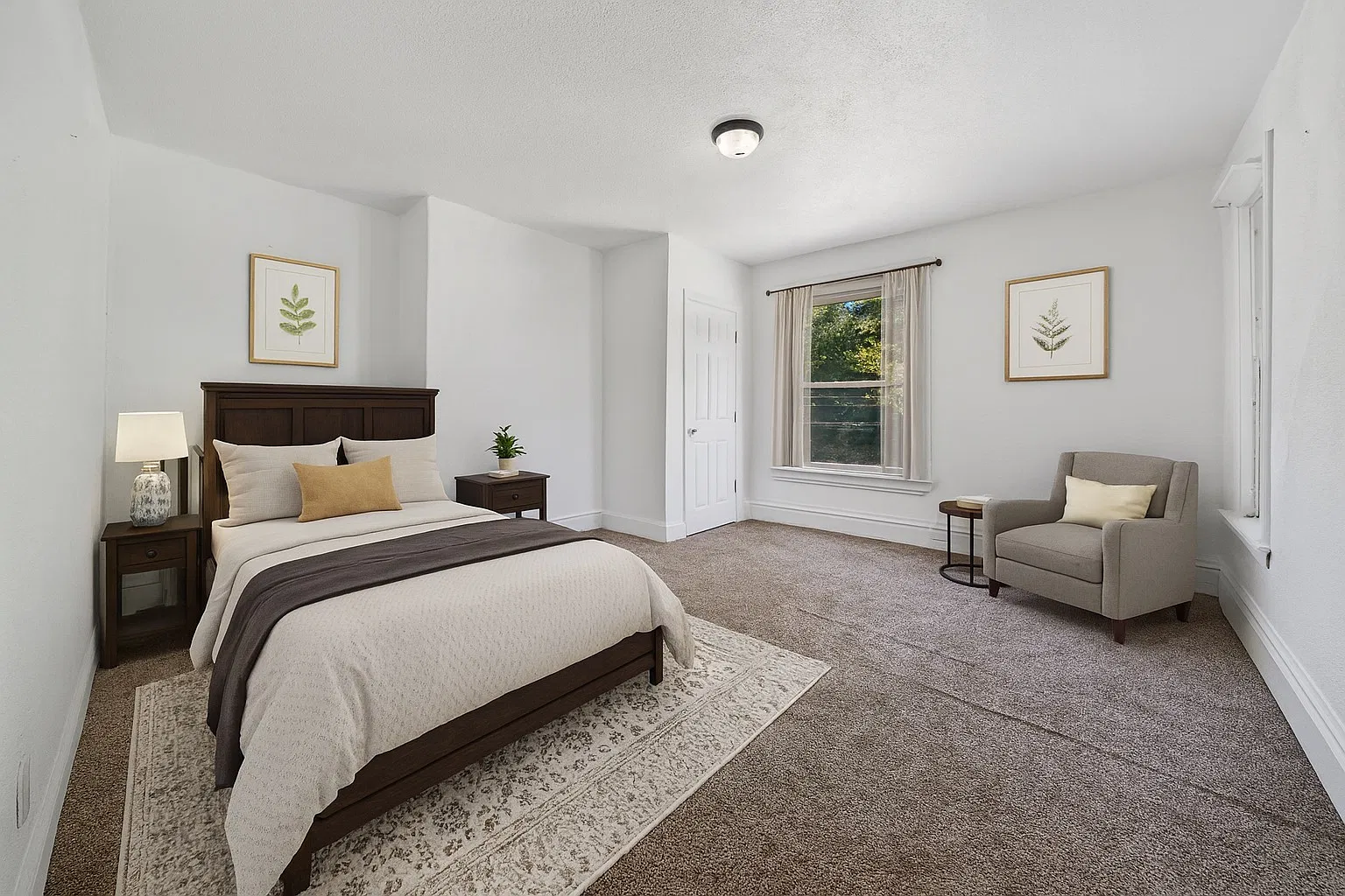 4 bed, 2.5 bath, 3000 sqft, $1,750 — Photo 3