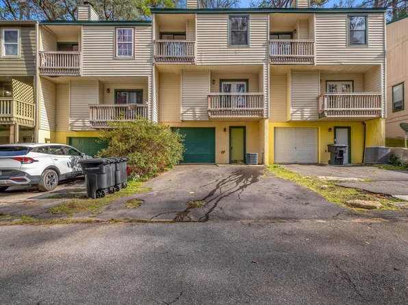 1208 Cross Creek Way APT 2, Tallahassee, FL 32301