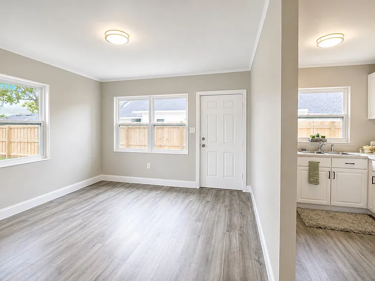 310 Walnut St #A — Photo 1