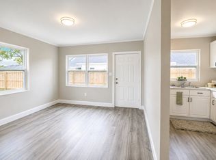 310 Walnut St APT A, Auburndale, FL 33823