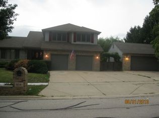 634 Huron Dr, Romeoville, IL 60446