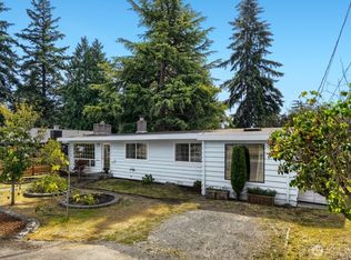 3707 SW 105th St, Seattle, WA 98146