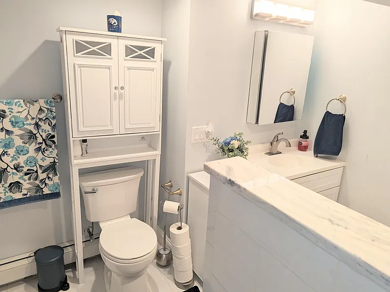 530 Shirley Ave — Photo 8