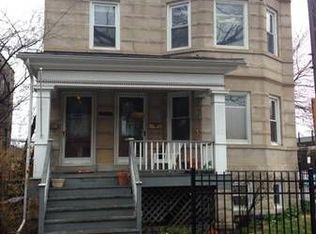 102 N Kenilworth Ave #2, Oak Park, IL 60301