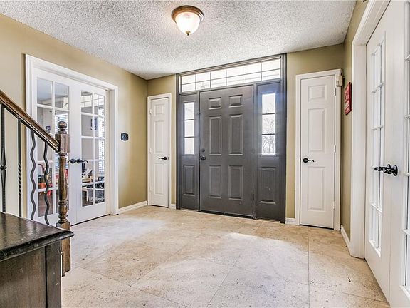 4th image of 2212 Amhearst Ct