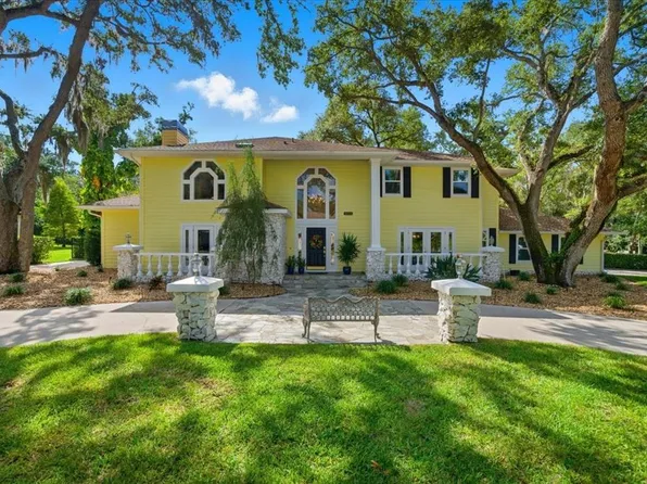 2035 Indian Creek Ct, Dunedin, FL 34698