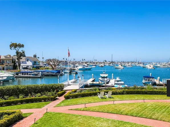 21 Bay Is, Newport Beach, CA 92661