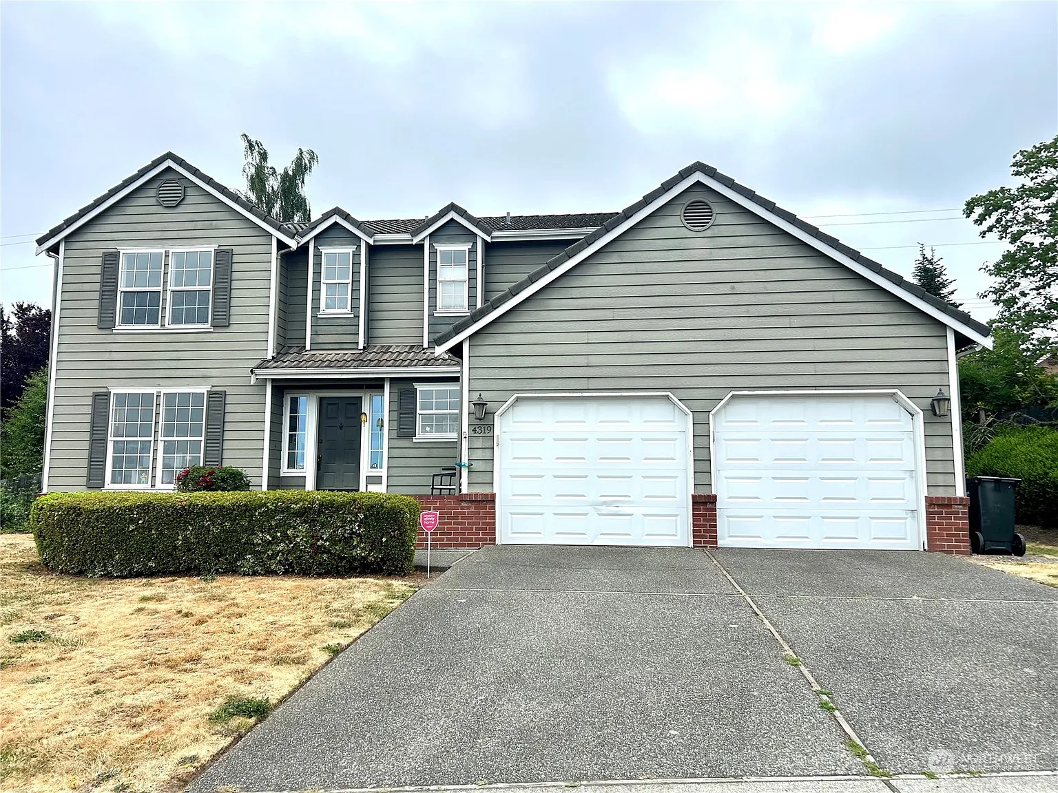4319 Harbor Ridge Road NE photo 1