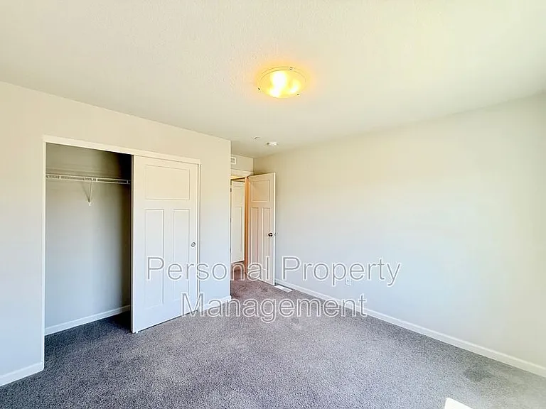 6766 N 89th Loop — Photo 17