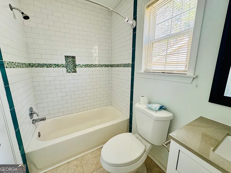 109 Boxwood Ct — Photo 18
