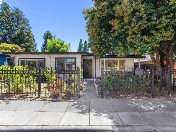 1691 Ashbury Dr, Concord, CA 94520