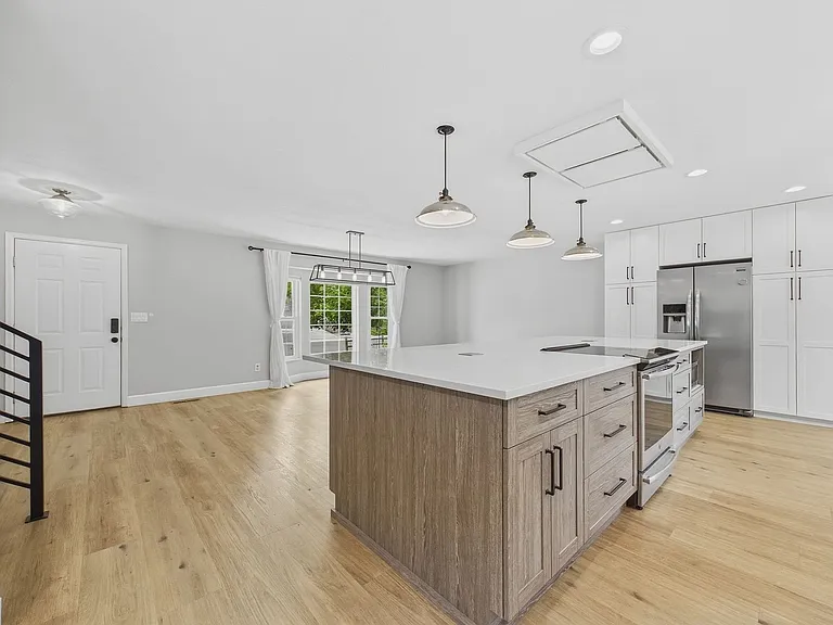 7581 S Downing St — Photo 12