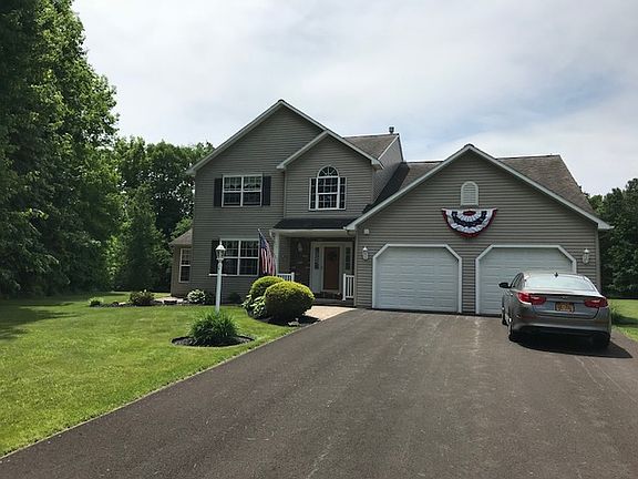 2nd image of 7569 Greenbough Cir