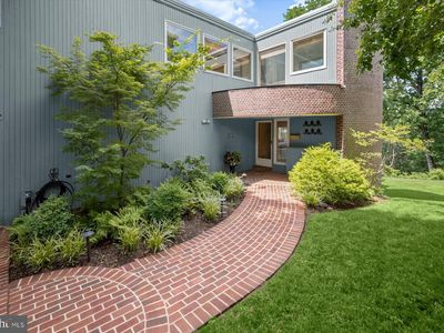 5004 River Hill Rd, Bethesda, MD, 20816