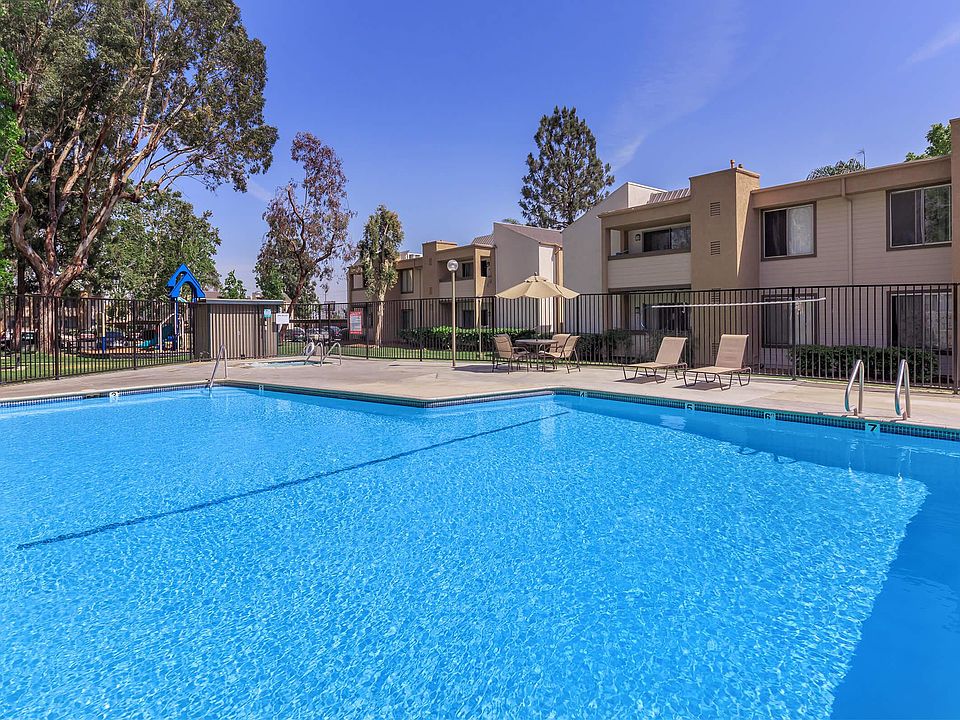 Upland Village Green Apartment Rentals Upland, CA Zillow